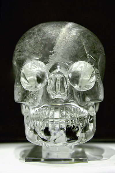 Загадочный хрустальный череп